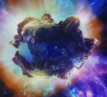 Une météorite tombe sur une maison en Indonésie et rend riche son propriétaire - images