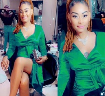 Voici l’Actrice Flora , la nouvelle Nymphe de la troupe Soleil levant …