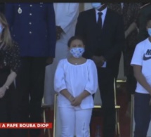 Obsèques nationales de Pape Bouba Diop : Sa veuve Marie Aude et leurs enfants Aron et Awa aux côtés du président Macky Sall.