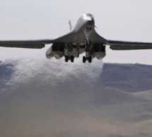 Nouveau vol de bombardiers américains au-dessus du Moyen-Orient - vidéo