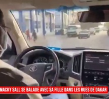 Macky Sall se balade en ville avec sa fille pour tester les auto-ponts...