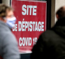 Que sait-on des deux variants du Covid-19 détectés en France?