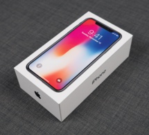 Il agresse sa copine pour reprendre le portable iPhone qu'il lui avait acheté