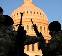 La police arrête un homme armé ayant tenté de pénétrer dans l'enceinte du Capitole
