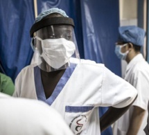 Covid-19: le virus esquinte le personnel soignant, physiquement et psychologiquement