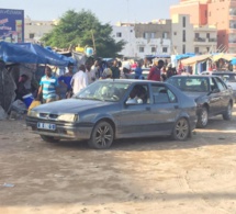 Transport public à Dakar: quand les "taxis clandos" imposent leur loi