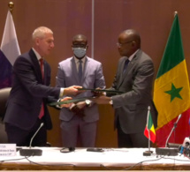 JOJ 2026: Signature de convention entre les Ministres des Sports Russe et Sénégalais