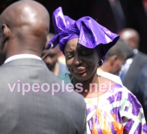 Même avec une grimace, Mimi Touré reste toujours belle dame!