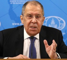 Pour Lavrov, la distribution du Spoutnik V améliore la réputation de la Russie, ce que tous n’apprécient pas