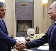 Poutine s’est entretenu avec Fillon à Moscou début mars, selon un journal russe