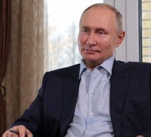Poutine invite Biden à une discussion ouverte en public