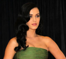 Russell Brand a divorcé de Katy Perry par... SMS