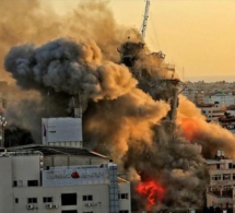 Frappe israélienne sur l’immeuble des médias Al-Jazeera et Associated Press à Gaza