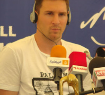 Depuis Mbour, Messi lance le défi pour le mondial 2014.