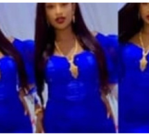 La femme du joueur Kara Mbodj très rayonnante en bleu