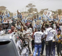 Tournée économique: Voici les images de l’arrivée de Macky Sall à Fatick