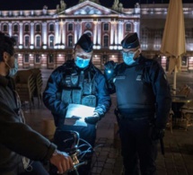 EN DIRECT - Il est 23h: la police tente de faire respecter le nouvel horaire du couvre-feu
