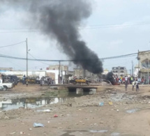 Kaolack: Des manifestants brûlent des pneus et barrent la route