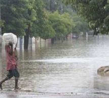 Météo: Vendredi et samedi favorables à des pluies et orages selon l'Anacim