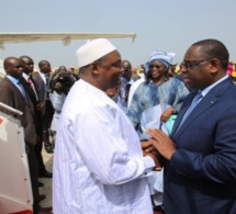 Présidentielle Gambie: L'opposition soupçonne Macky Sall d'ingérence, bombe désamorcée par...