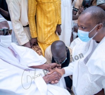 Ousmane Sonko et sa délégation reçus par Serigne Mountakha Bassirou Mbacke : les images d’une visite pré-Magal