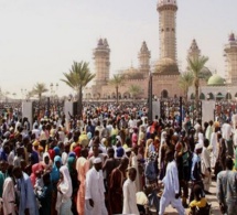 Célébration du Magal de Touba : Moustapha Diop, le ministre de l’industrie et des PME avait gratuitement convoyé des pèlerins