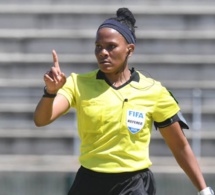 Football : L’arbitre Assistante Adja Isseu Cissé sélectionnée pour la Ligue Africaine Féminine