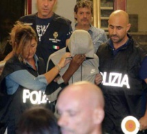 Italie : Nuit de folie, un Sénégalais enfonce la porte du voisin et poignarde un jeune de 16 ans