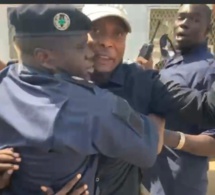 Urgent : Barthélémy Dias arrêté et conduit au commissariat de Dieuppeul (Vidéo)