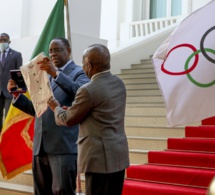 Flamme Olympique allumée à Dakar Par Macky Sall et Diagna Ndiaye