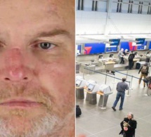 Un homme se déshabille et se m*sturbe à l’aéroport en criant « c’est un pays libre »