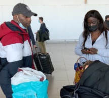 En direct aiport JFK de New York arrivé de l'équipe du MDES de Paris pour les ALA