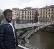 Sénégal : Le Sénégalais, héros de Bilbao, toujours sans papiers…