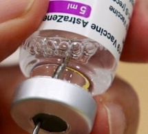 Une 3e dose de vaccin AstraZeneca augmente “significativement” les anticorps contre Omicron