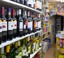 Le Québec envisage d’interdire la vente d’alcool et de cannabis aux non-vaccinés