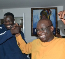 Anniversaire royal: La surprise des employés de promo consulting au Pr Mbagnick Diop du MEDS
