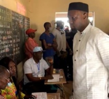Elections locales à Ziguinchor: Ousmane Sonko dans son bureau de vote (Photos)