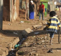 Afrique de l'Ouest: L’extrême pauvreté a augmenté de 2,9 % en 2021, l’endettement des Etats en hausse