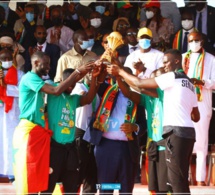 En direct aéroport Leopold Sédar Senghor: Regardez  l'arrivée des Lions champion d'Afrique à Dakar