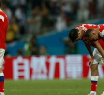Mondial-2022: premières sanctions de la Fifa, qui menace d'exclure la Russie