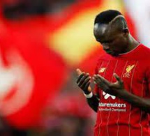 Liverpool : Pour éviter l’alcool, Sadio Mané sort des rangs, lors des célébrations