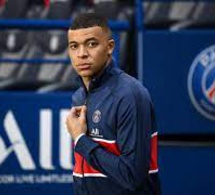 REAL-PSG J-2: INQUIÉTUDE POUR MBAPPÉ, TOUCHÉ À L'ENTRAÎNEMENT