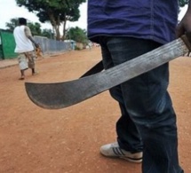Arrestation musclée d'un bandit à Yeumbeul : Des agresseurs brandissent leur machette contre la police qui ouvre le feu