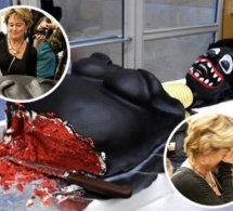 La ministre suédoise Lena Adelsohn Liljeroth mange un gâteau « femme noire à manger »