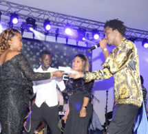 VALENCIA:Choco no stress le youtubeur enflamme la scene avec Waly Seck au festival Siente Africa