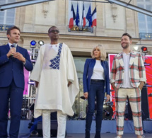 Youssou Ndour joue pour le Président Emmanuel Macron à l'Elysée- Présidence de la République Française. ( Fête de la musique 2022.)
