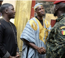 Guinée : voilà pourquoi Akon et Paul Pogba ont été reçus par Colonel Mamadi DOUMBOUYA