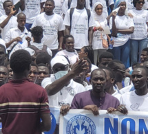UCAD : Les étudiants marchent pour la paix et la non-violence dans l’espace universitaire.