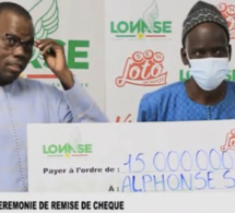REMISE DE CHÈQUE  AUX Gagnant de 15 millions de francs CFA au Senloto Jackpot :