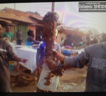 Des jambes de musulmans rôties vendues sur un marché à Bangui